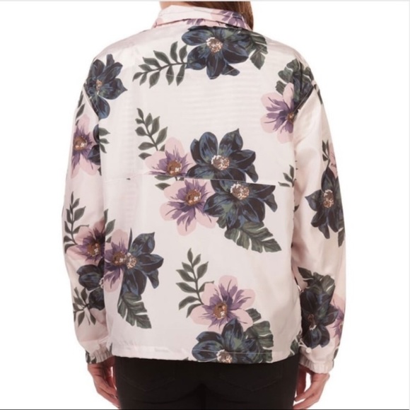 A1.THREAD & SUPPLY Tyrell Floral Print Anorak - Picture 3 of 13